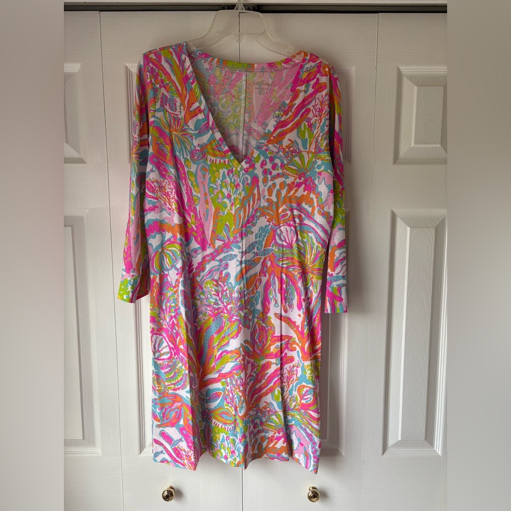 Lilly Pulitzer vneck dress with 3/4 sleeves, size large